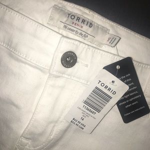 NWT Torrid Denim Short